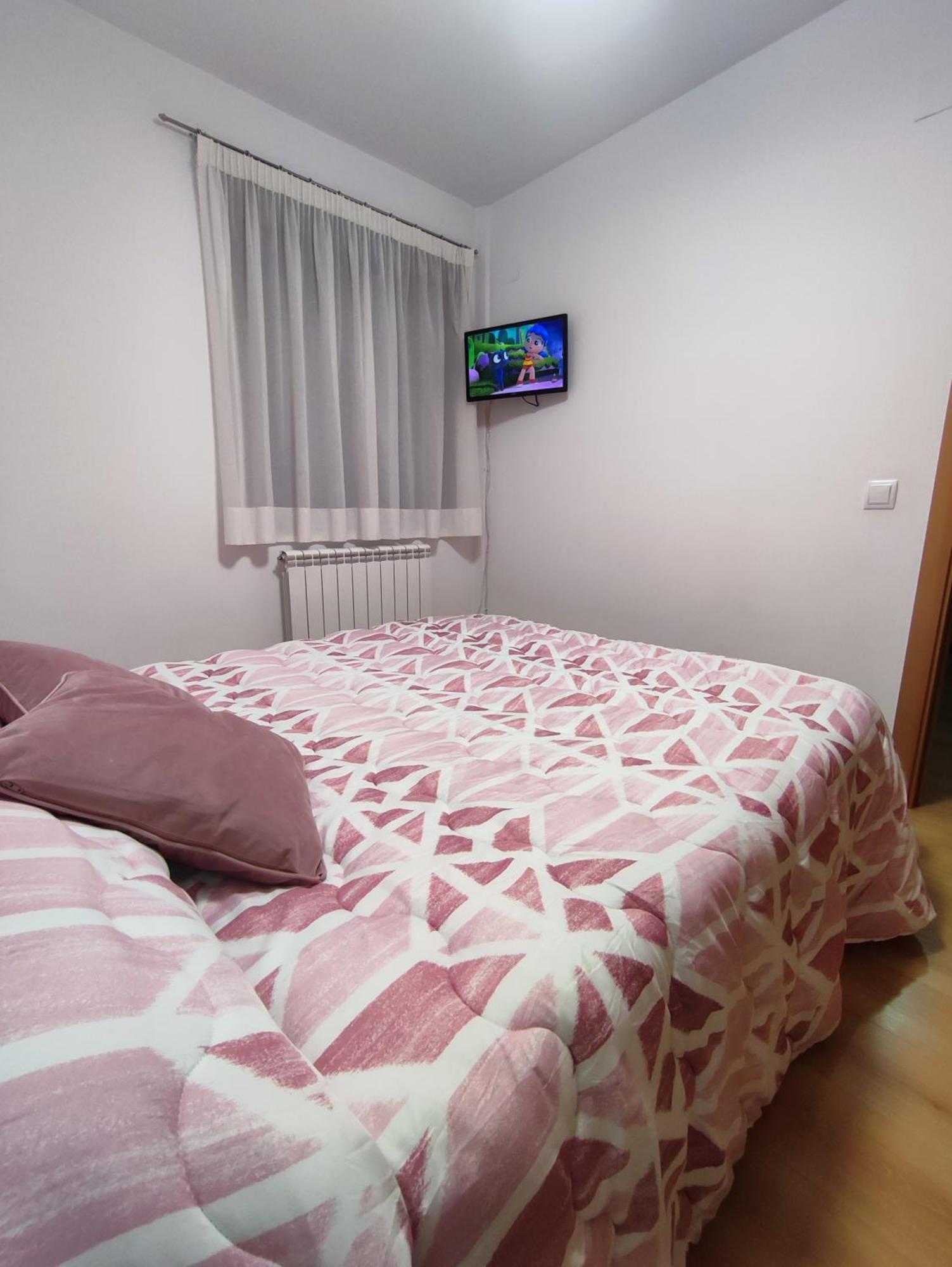 Apartamento Estrella De Teruel Exterior photo
